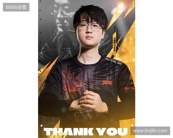 三连冠！上海海港加冕2025赛季中超冠军，摘下队史中超第四星